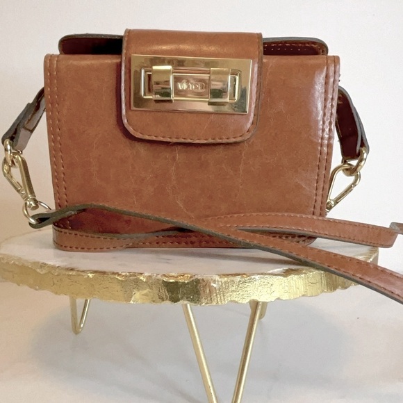 viktor alfaro Handbags - VIKTOR ALFARO Brown Leather Crossbody Purse